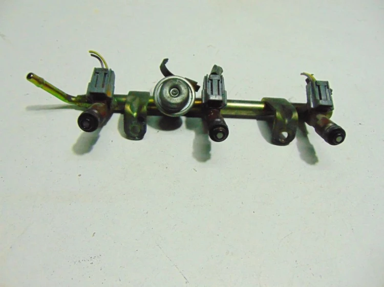 LISTWA WTRYSKOWA SUBARU TRIBECA B9 (2005-2006) 3.0L Boxer