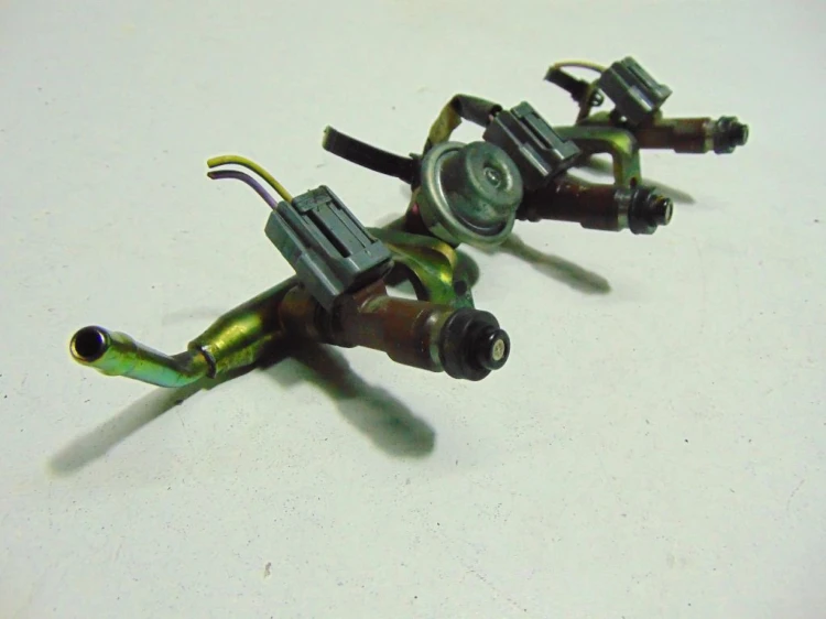 LISTWA WTRYSKOWA SUBARU TRIBECA B9 (2005-2006) 3.0L Boxer