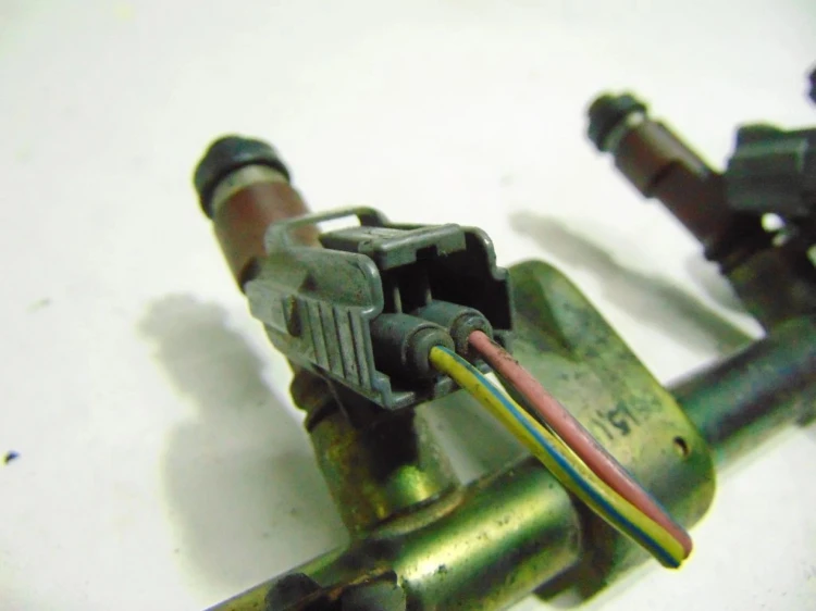 LISTWA WTRYSKOWA SUBARU TRIBECA B9 (2005-2006) 3.0L Boxer
