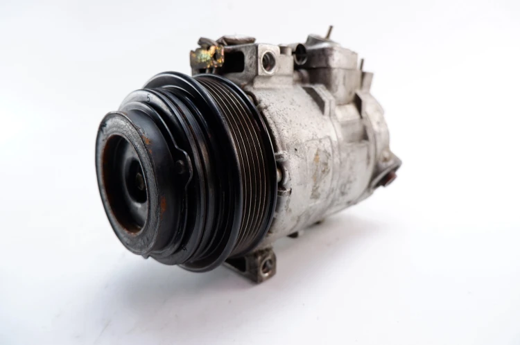 SPRĘŻARKA KLIMATYZACJI MERCEDES C W202 LIFT (1997-2001) 2.2 D 95KM