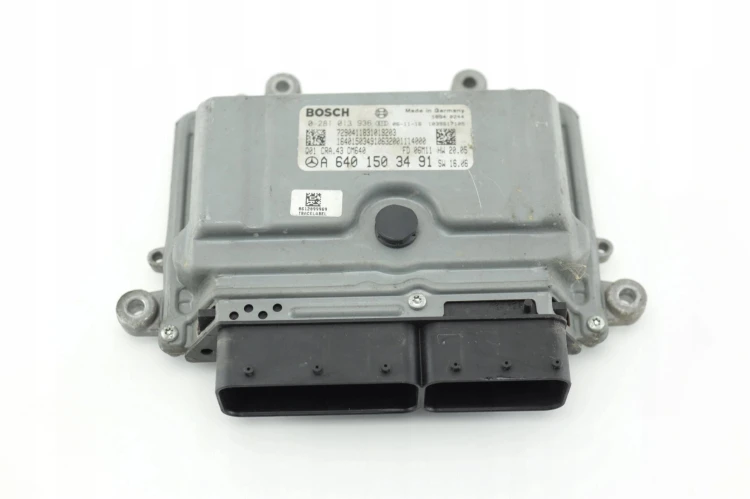 KOMPUTER SILNIKA MERCEDES A W169 2.0 CDI A6401503491 0281013936