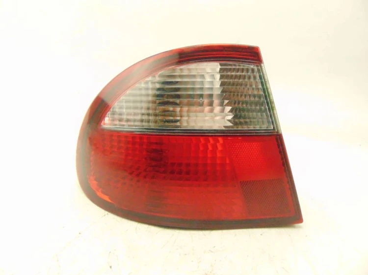 LAMPA LEWY TYŁ DEAWOO LANOS
