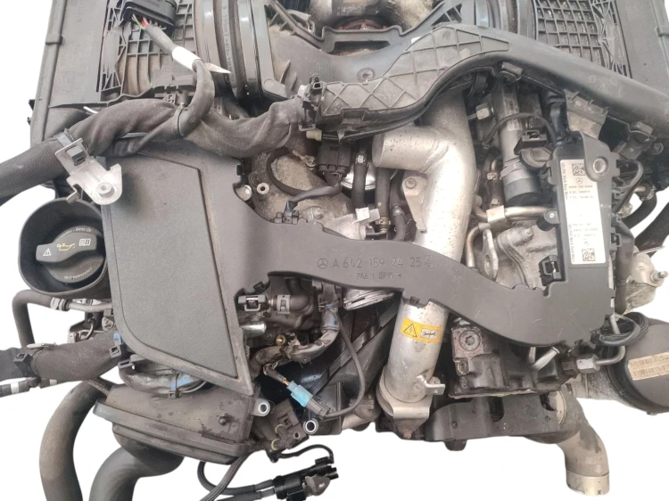 SILNIK KOMPLETNY MERCEDES CLS X218 LIFT (2014-2018) 3.0 BlueTEC 258KM 64285