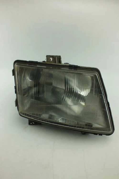 LAMPA PRAWY PRZÓD MERCEDES VITO W638 2.2 CDI