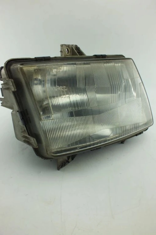 LAMPA PRAWY PRZÓD MERCEDES VITO W638 2.2 CDI