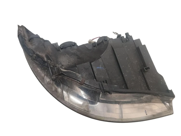 LAMPA LEWY PRZÓD MERCEDES A W169 (2004-2008) 2.0 CDI 109KM
