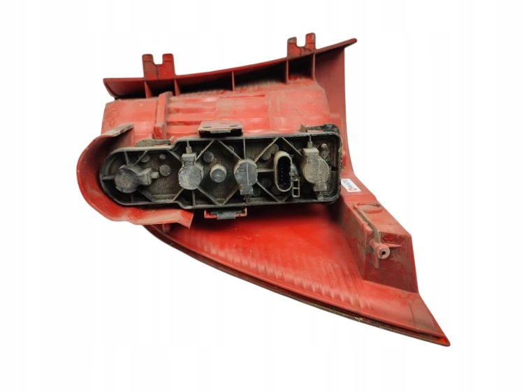 LAMPA PRAWY TYŁ MERCEDES ML W163 LIFT (2001-2005) 4.0 CDI 250KM