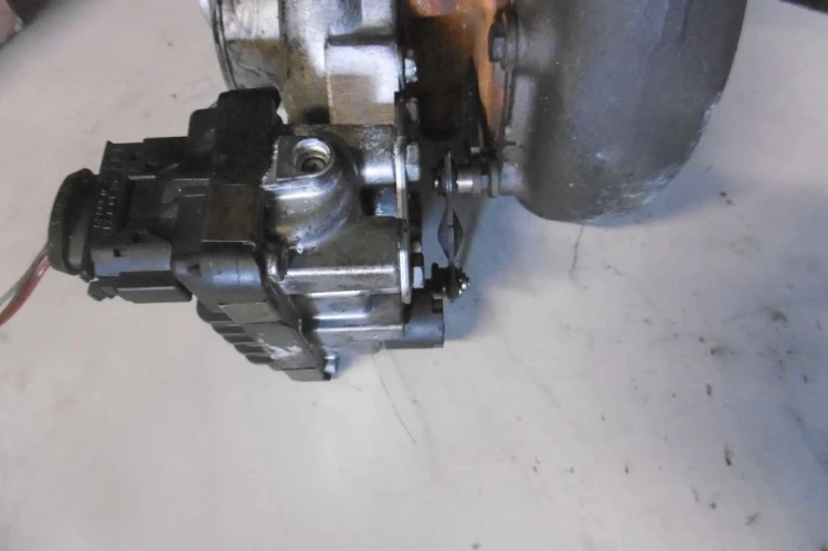 TURBOSPRĘŻARKA MERCEDES S W221 (2005 - 2013) REGENEROWANA