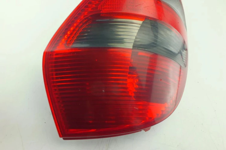 LAMPA PRAWY TYŁ MERCEDES A W169 (2004-2012) 2.0 CDI