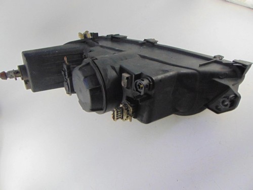 LAMPA PRAWY PRZÓD PEUGEOT 306 1.4 8v