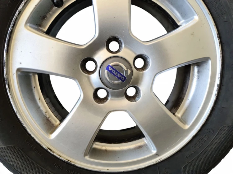 FELGI Z OPONAMI VOLVO V70 III (2007-2013) 2.0 16V 145KM 30714962