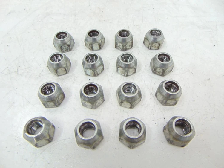 ŚRUBA FELG ALUMINIOWYCH NISSAN MURANO Z50 (2003-2008) 3.5 V6
