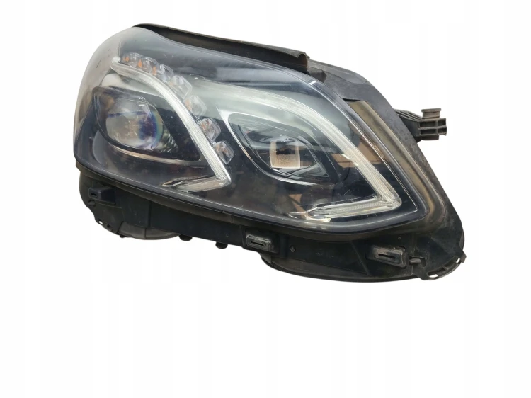 LAMPA PRAWY PRZÓD MERCEDES E W212 LIFT (2012-2016) 2.2 BlueTEC 170KM A21290