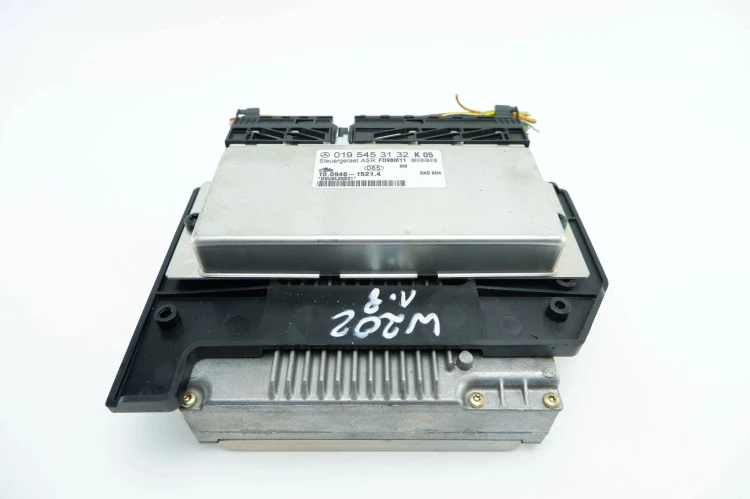 ZESTAW STARTOWY MERCEDES C W202 1.8 16V A0235458432