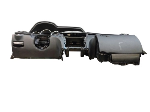 DESKA ROZDZIELCZA MERCEDES C W204 LIFT (2011-2014) 1.6 CGI 156KM