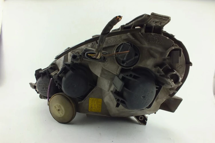 LAMPA PRAWY PRZÓD MERCEDES VANEO W414 1.7 CDI A4148200161