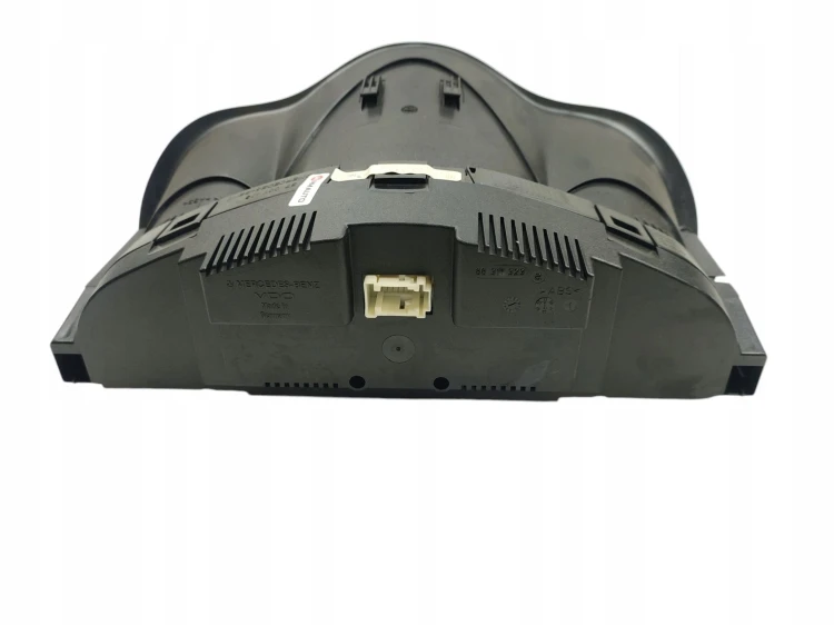 LICZNIK MERCEDES C W203 (2000-2003) 1.8 KOMPRESSOR 143KM A2035401541