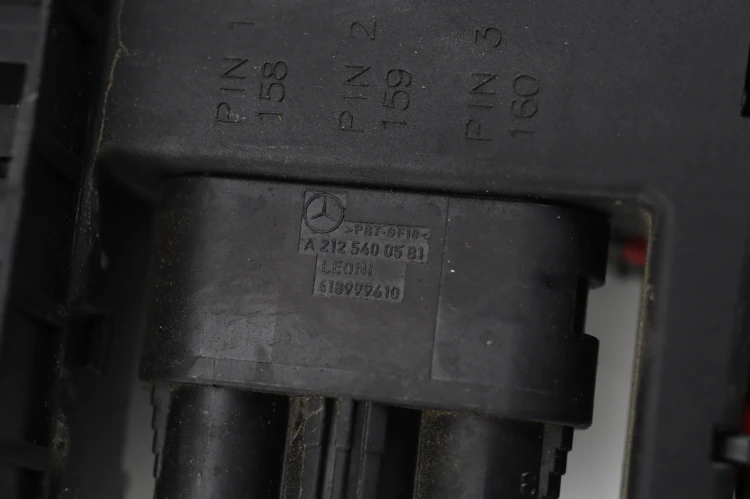 KLEMA MODUŁ AKUMULATORA MERCEDES C W204 (2007-2011) 2.2 CDI 136KM A21254005
