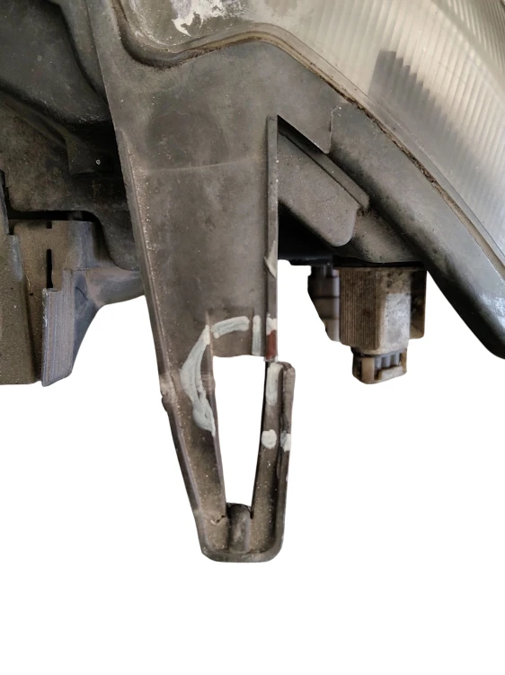 LAMPA PRAWY PRZÓD MERCEDES ML W163 (1997-2001)
