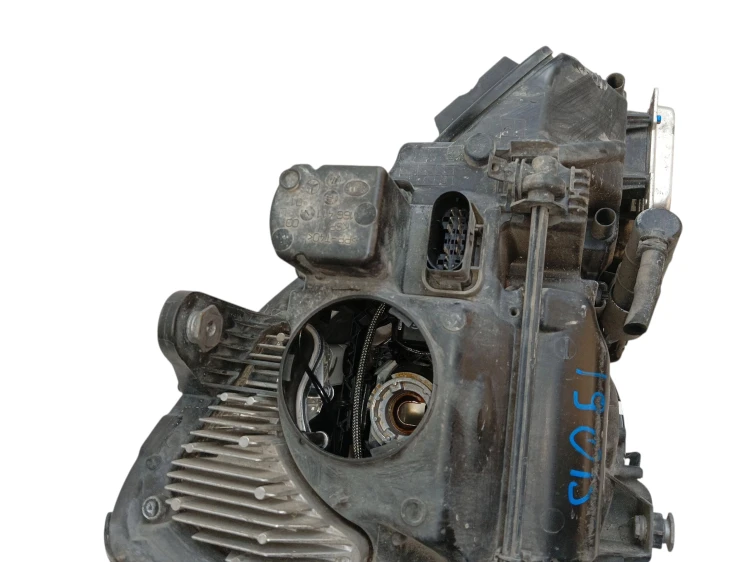LAMPA LEWY PRZÓD MERCEDES E W212 (2009-2012) 2.2 CDI 170KM A2128200139