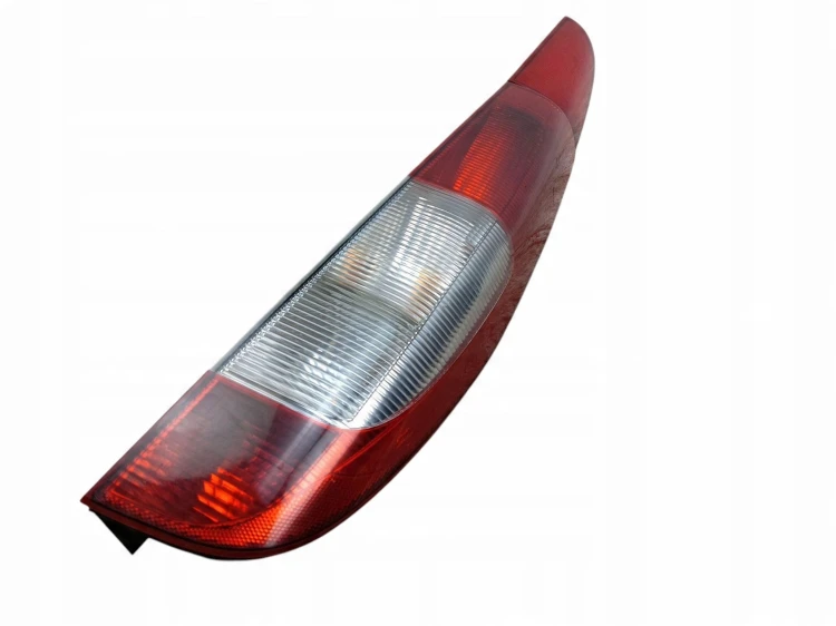 LAMPA PRAWY TYŁ MERCEDES VITO W639 (2003-2010) 2.2 CDI 150KM A6398200664