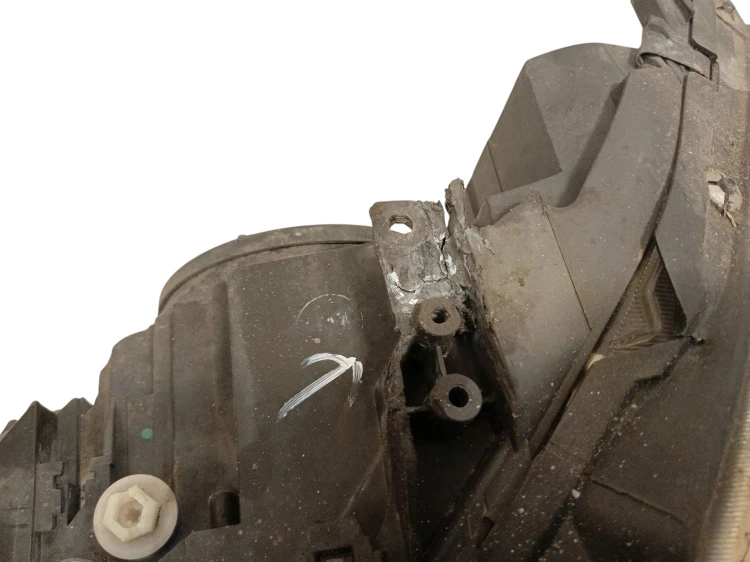 LAMPA LEWY PRZÓD MERCEDES S W221 (2005-2009) 3.5 V6 272KM A2218200761