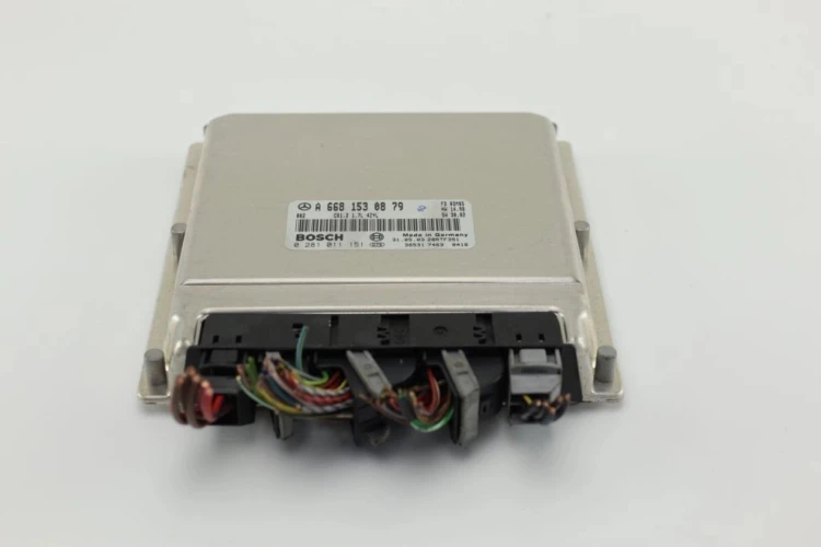 KOMPUTER STEROWNIK SILNIKA MERCEDES A W168 (1997-2005) A140 1.4BENZ A668153