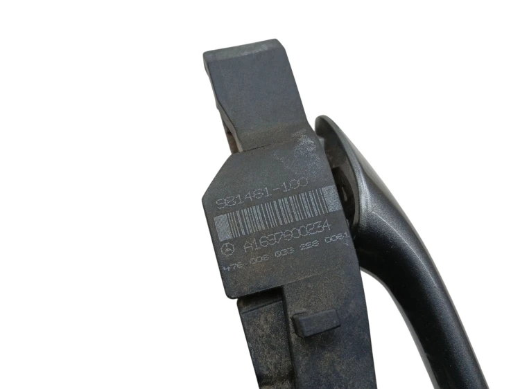 KLAMKA ZEWNĘTRZNA PRAWY PRZÓD MERCEDES B W245 LIFT (2008-2011) 2.0 CDI 109K