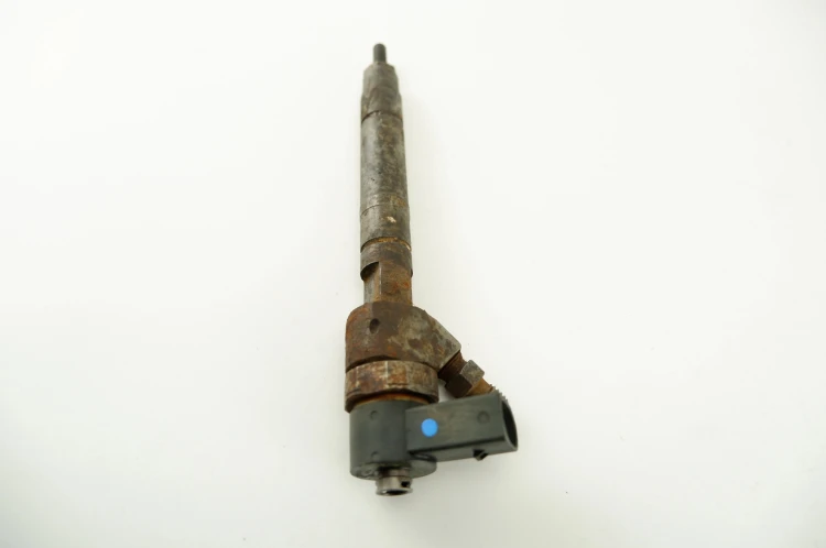 WTRYSKIWACZ MERCEDES E W211 (2002-2009) 3.2 R6 CDI A6110701487