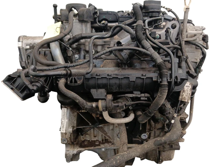 SILNIK KOMPLETNY MERCEDES A W176 (2012-2015) 1.6 CGI 122KM 270910