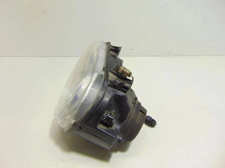 LAMPA LEWY PRZÓD CHRYSLER 300C (2004 - 2010) 3.0 CRD 218 KM