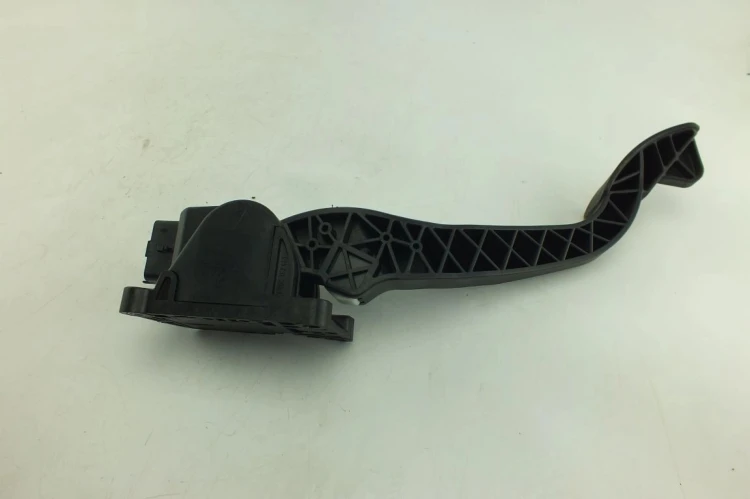 PEDAŁ GAZU POTENCJOMETR CITROEN DS5 (2011-2015) 1.6 HDI 9671417080