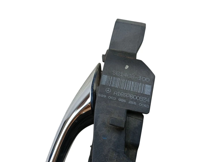 KLAMKA ZEWNĘTRZNA LEWY PRZÓD MERCEDES B W245 (2005-2008) 2.0 CDI 109KM A169