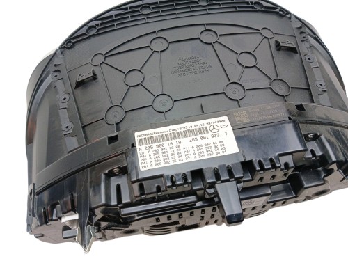 LICZNIK MERCEDES C W205 (2014-2018) 1.6 BlueTEC 136KM A2059001018