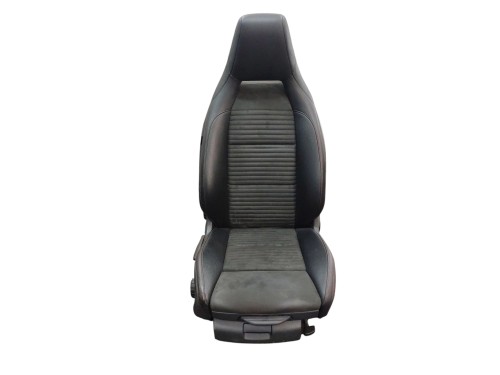 FOTEL PRAWY PRZÓD MERCEDES GLA X156 (2013-2017) 1.6 CGI 156KM