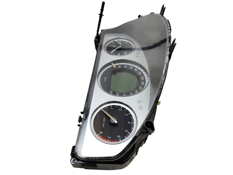 LICZNIK MERCEDES C W204 (2007-2011) 1.8 KOMPRESSOR 156KM A2045403748