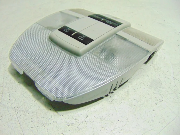 LAMPKA PODSUFITKI MERCEDES A W169 (2004-2012) 170 1.7B 116KM A1698206001