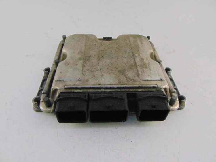 KOMPUTER STEROWNIK SILNIKA PEUGEOT 306 LIFT 2.0 HDI 9642014880