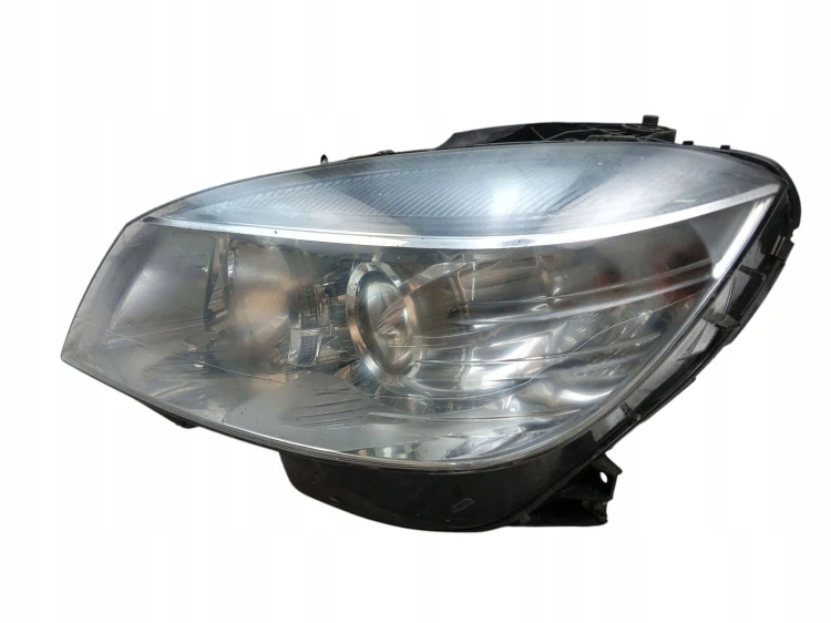 LAMPA REFLEKTOR LEWY PRZÓD MERCEDES W204 (07-11) EUROPA