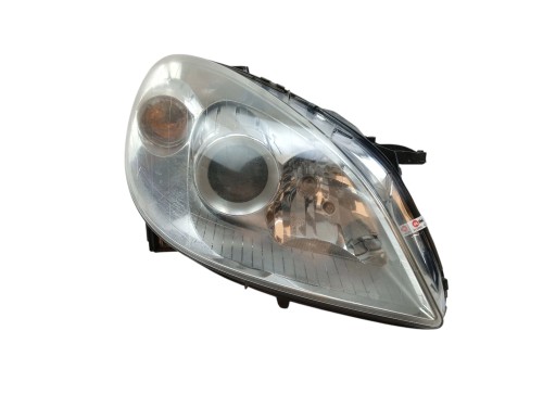 LAMPA PRAWY PRZÓD MERCEDES B W245 (2005-2008) 2.0 16V 136KM A1698201861
