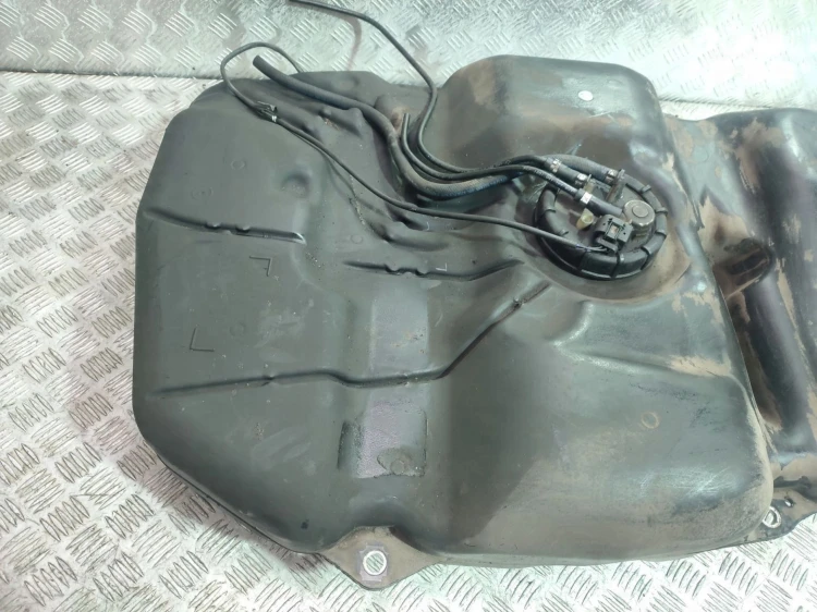 ZBIORNIK PALIWA BAK MERCEDES VANEO W414 (2001-2005) 1.7 CDI 91KM