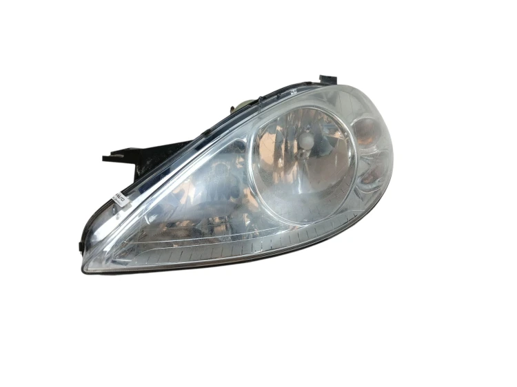 LAMPA LEWY PRZÓD MERCEDES A W169 (2004-2008) 2.0 CDI 82KM A1698200161