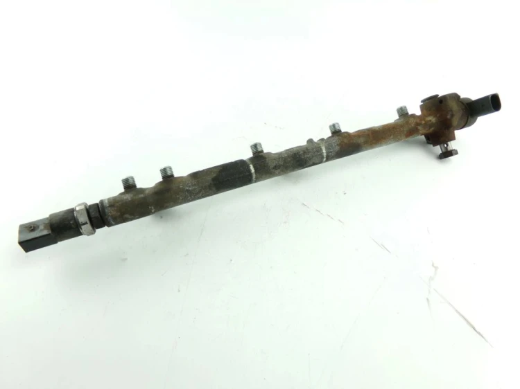 LISTWA WTRYSKOWA MERCEDES A- W168 1.7 cdi 6680700095