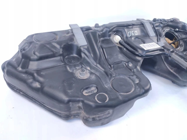 ZBIORNIK PALIWA BAK MERCEDES C W205 (2015-2018) 2.2 CDI 170KM