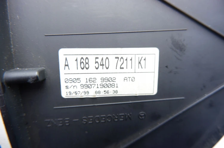 LICZNIK MERCEDES A W168 (1997-2005) A1685407211 K1