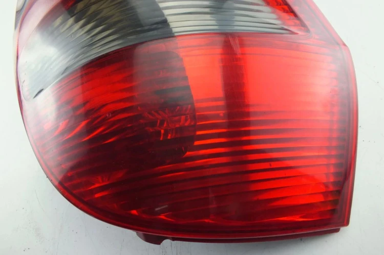 LAMPA LEWY TYŁ MERCEDES A W169 (2004-2012) 2.0 CDI