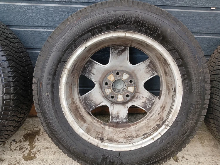 FELGI Z OPONAMI VOLKSWAGEN TOUAREG I 7L (2002-2006) 5.0 V10 TDI 313KM 71660