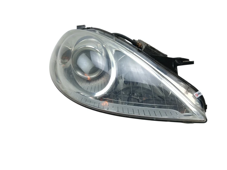 LAMPA PRAWY PRZÓD MERCEDES A W169 (2004-2008) 2.0 CDI 140KM A1698200661