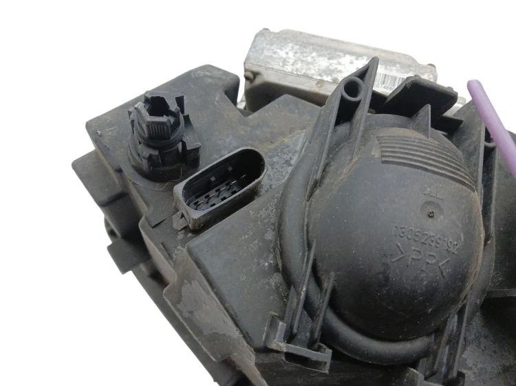 LAMPA PRAWY PRZÓD MERCEDES A W169 (2004-2008) 2.0 CDI 140KM A1698200661