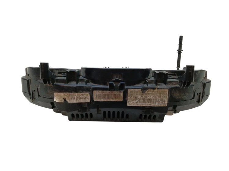 LICZNIK MERCEDES C W204 LIFT (2011-2014) 1.6 CGI 156KM A2049003909